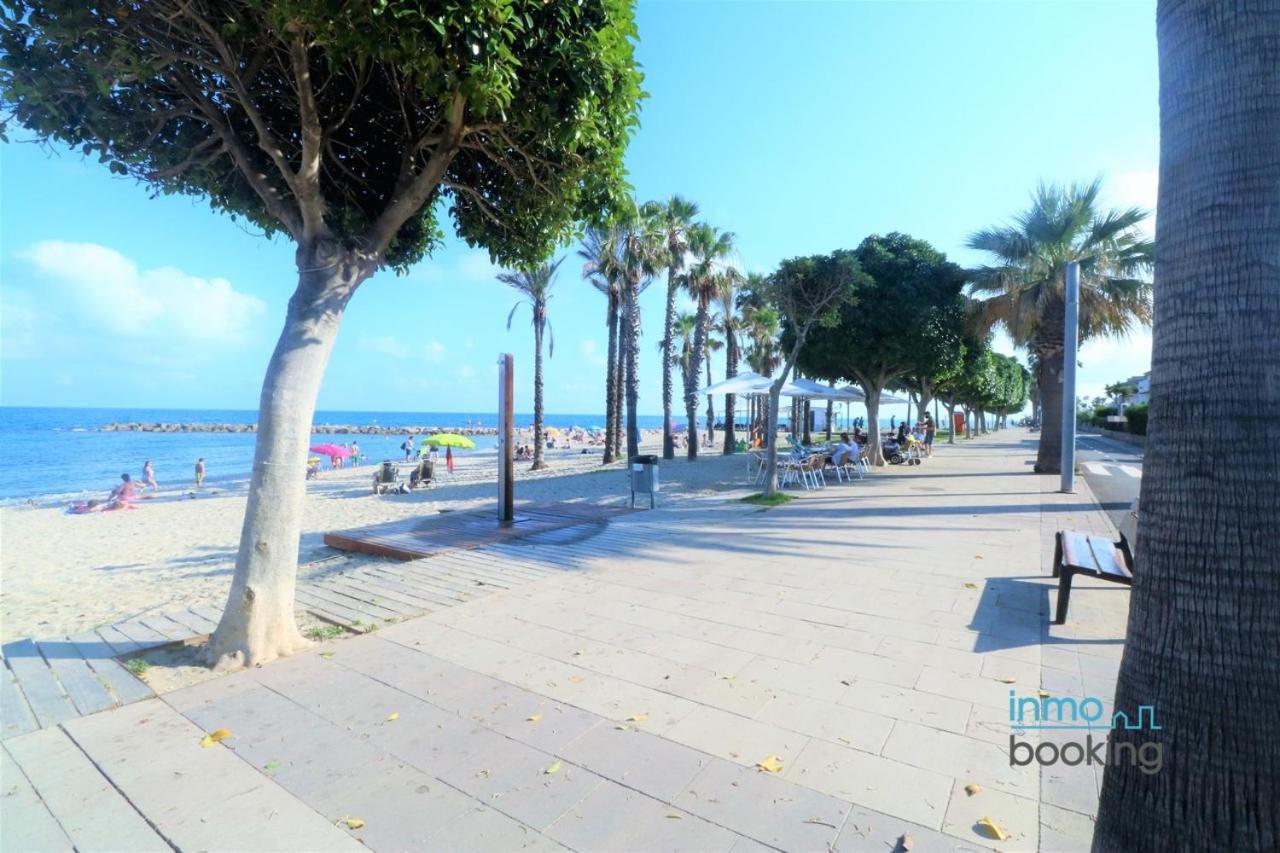 Sun Beach Mediterrani, En Frente Del Mar كامبريلس المظهر الخارجي الصورة
