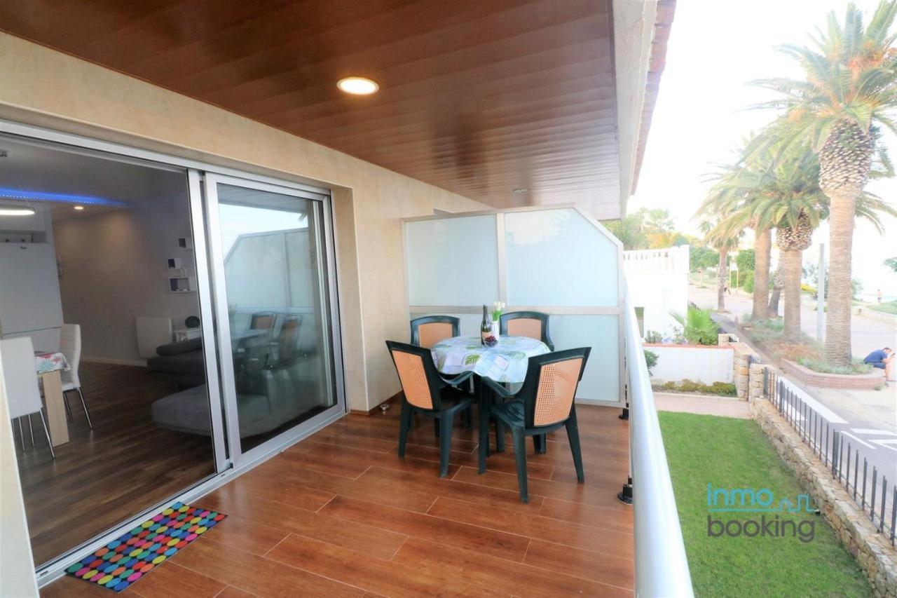 Sun Beach Mediterrani, En Frente Del Mar كامبريلس المظهر الخارجي الصورة